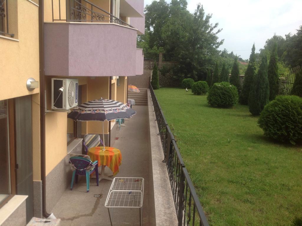 Apartments Vicente Golden Sands Rum bild